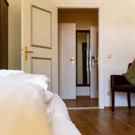 Hotell Schyrenhof