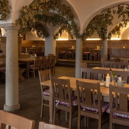 Hotell Schyrenhof