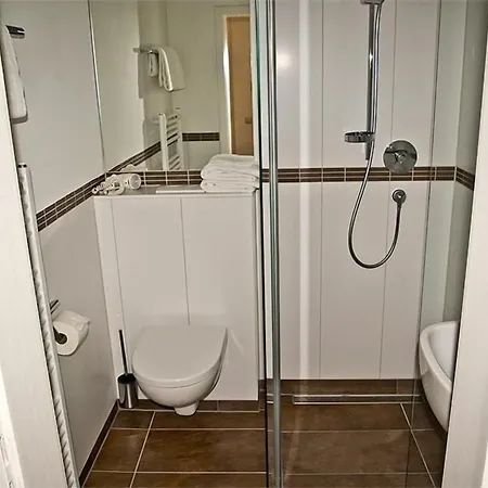 Schyrenhof 3*