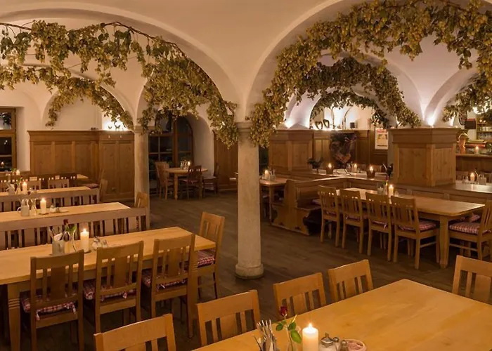 Schyrenhof 3*