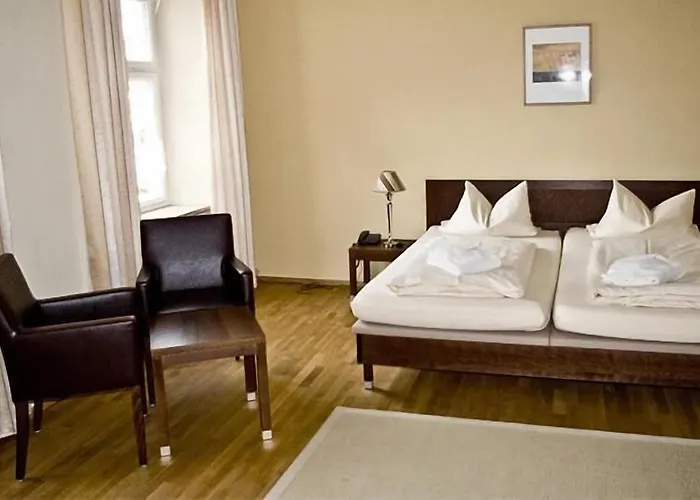 Schyrenhof 3*