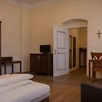 Schyrenhof 3*