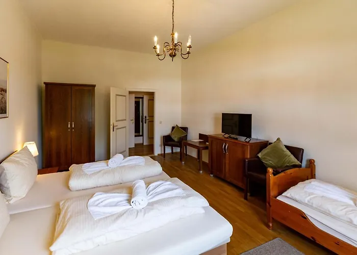 Otel Schyrenhof Scheyern